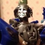 Up Close DOTM Deluxe Wheeljack/Que
